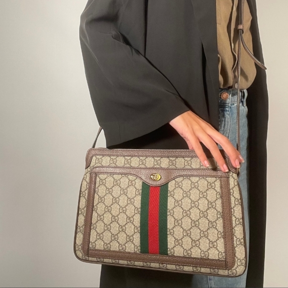 Authentic Vintage Gucci GG Monogram Supreme Sherry Web Ophidia Accordion Bag - Picture 2 of 14